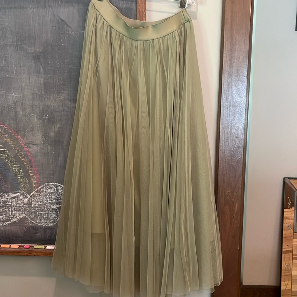 Garden green tulle skirt